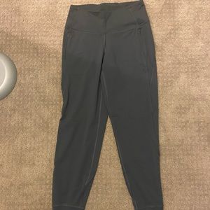 Lulu Lemon Size 4 Pants
